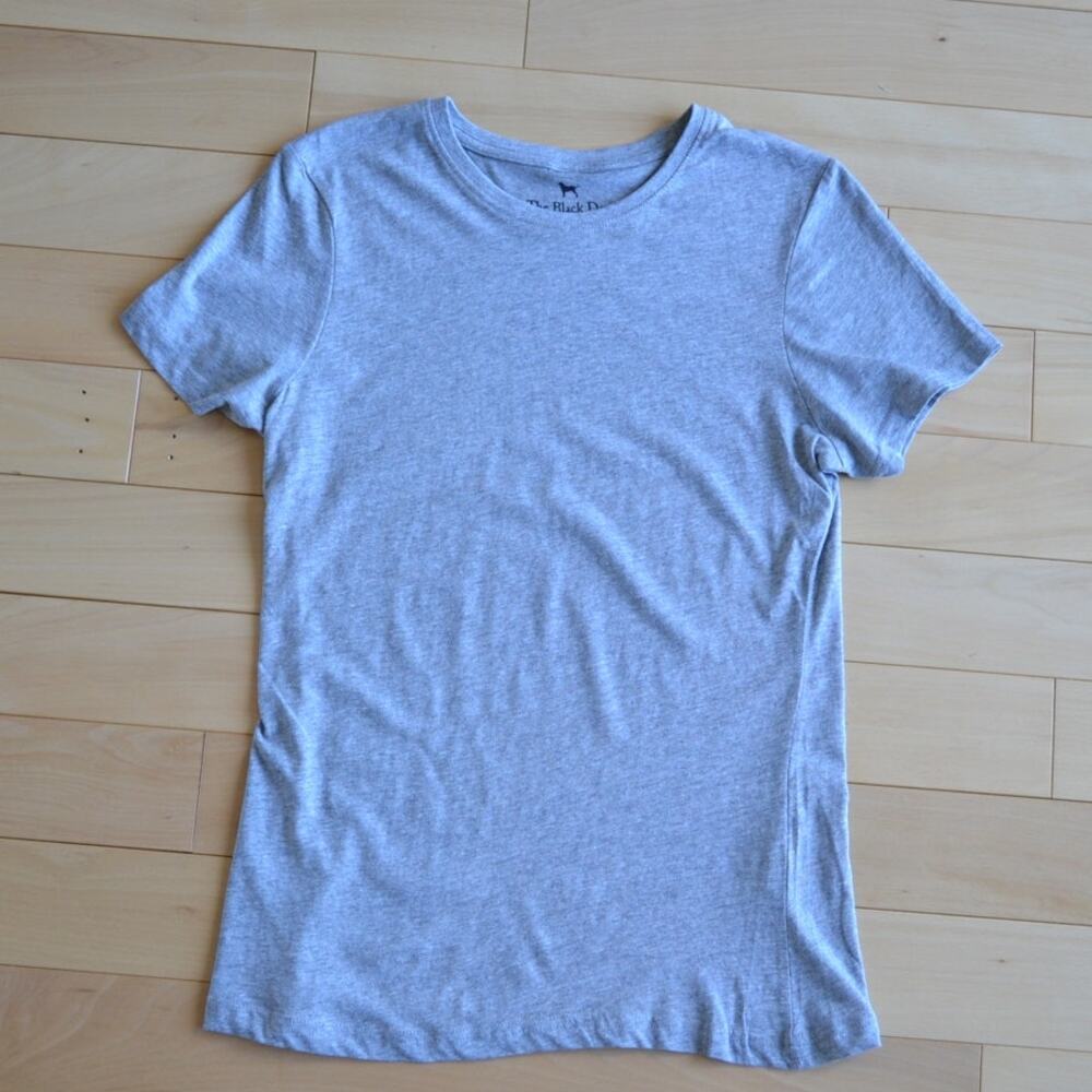 The Black Dog Vintage Tee T Shirt Size Small Gray